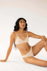 Seamless Low-Mid Rise Thong